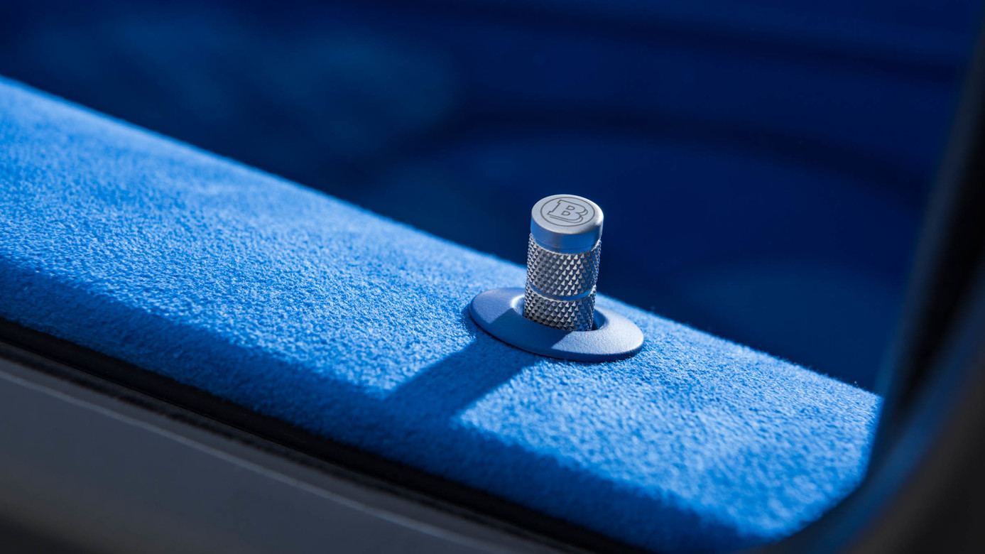 BRABUS Santorini style interior 9