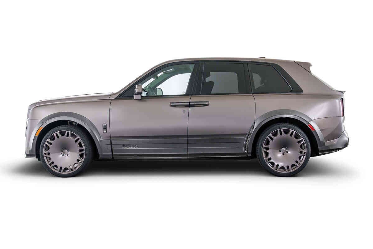 BRABUS 700