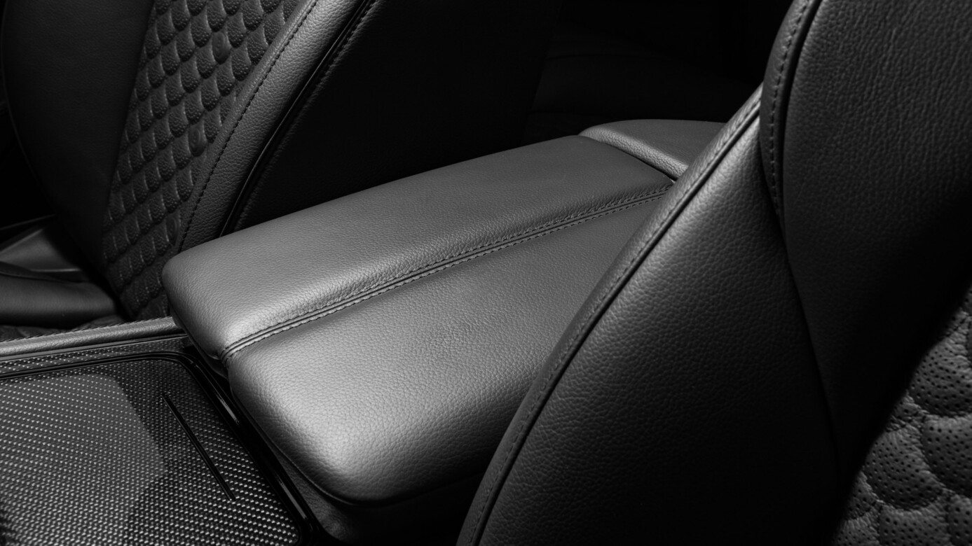 BRABUS MASTERPIECE INTERIEUR 4