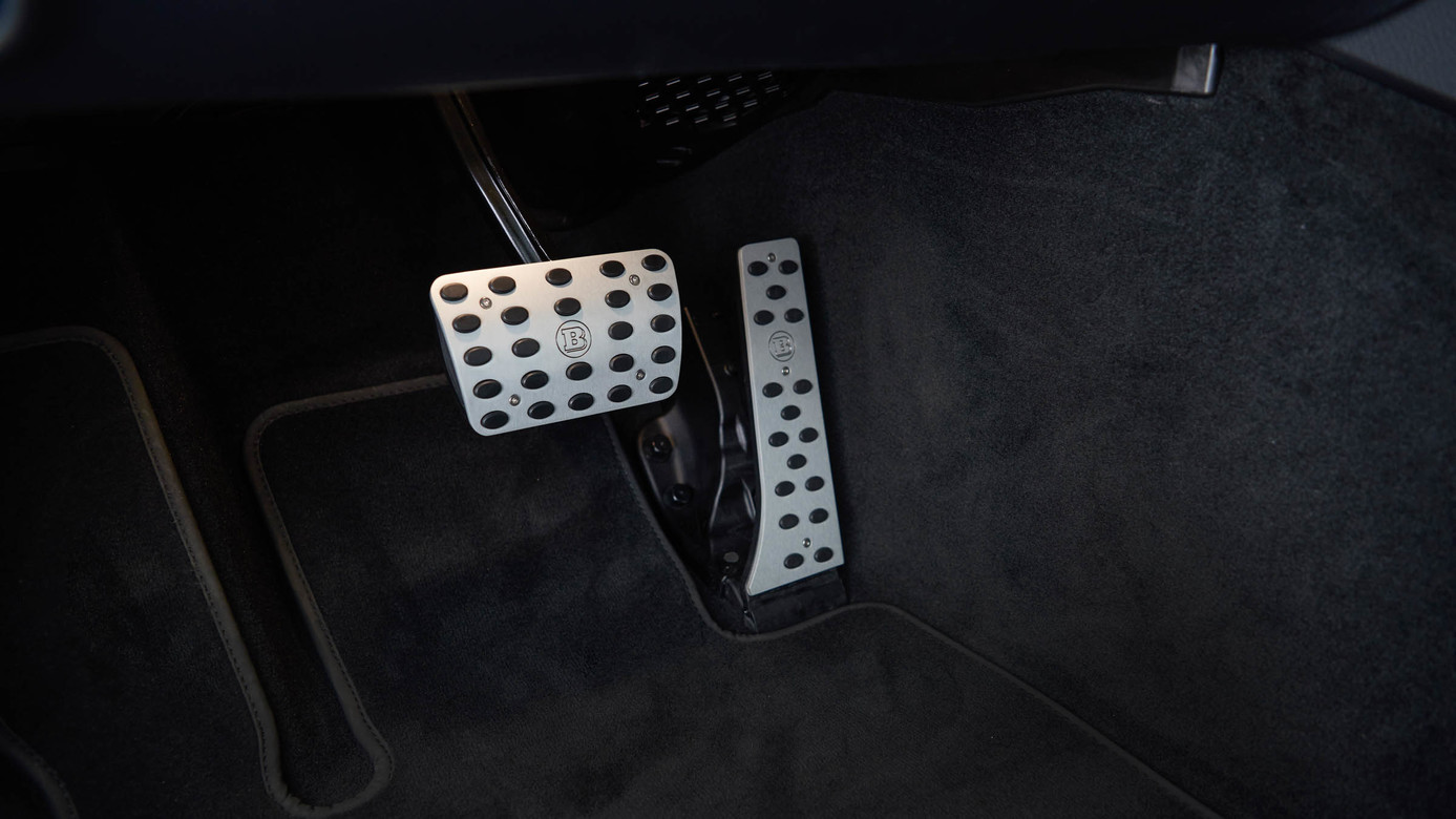 BRABUS Interior Accessoires Package  2