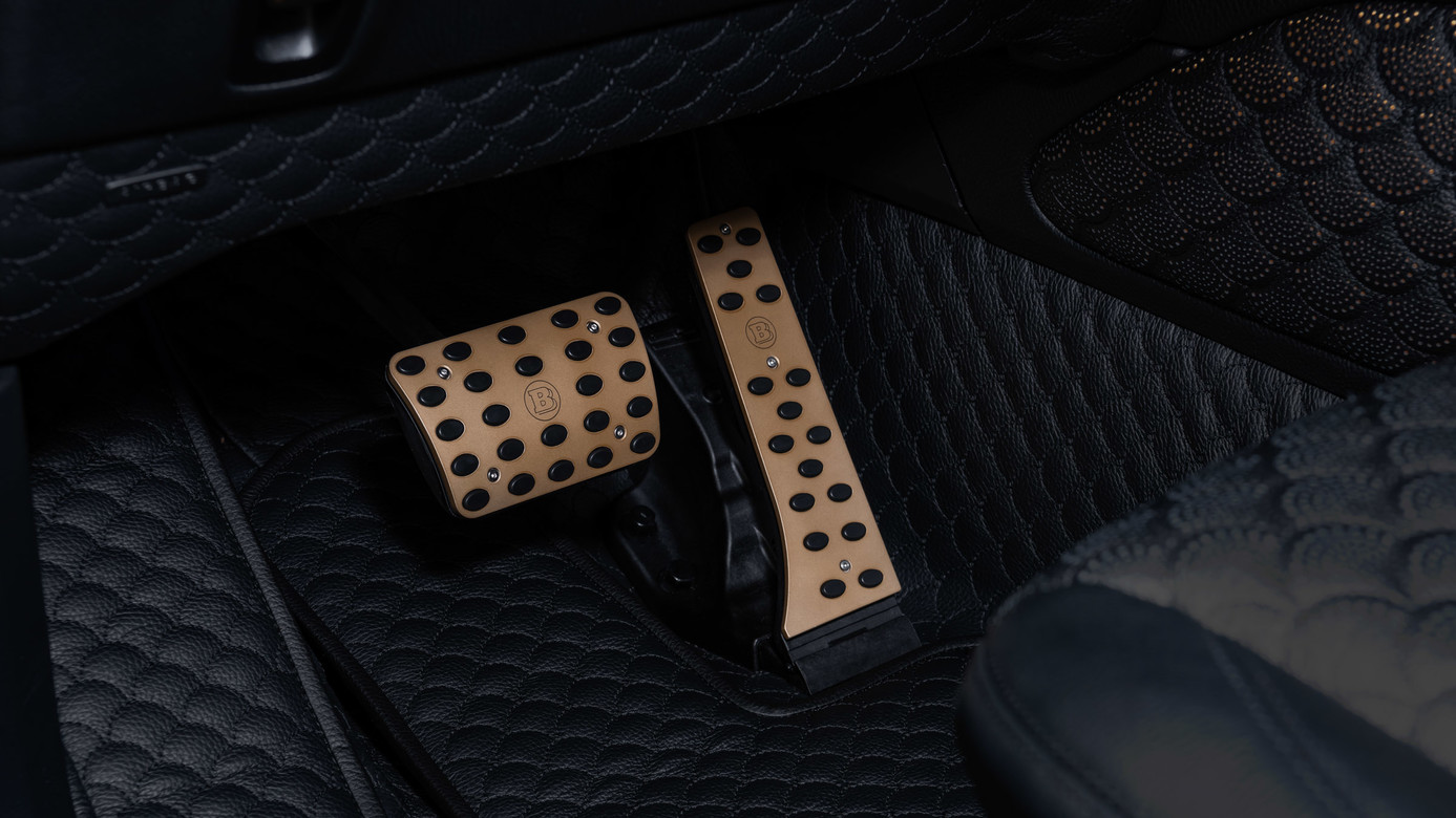 BRABUS Black & Gold Style Interior 10